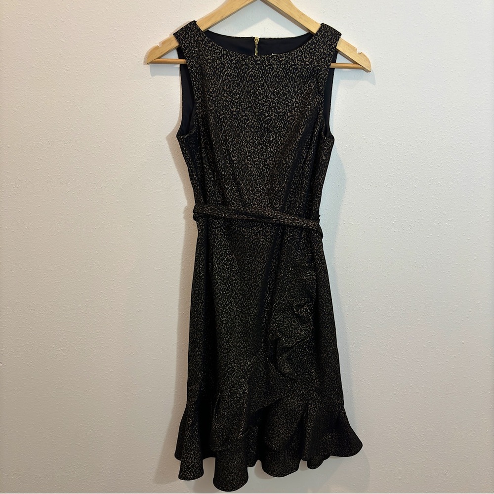 Calvin Klein Sleeveless Cocktail Dress Size 2 Ruffle Hem Metallic Gold and Black